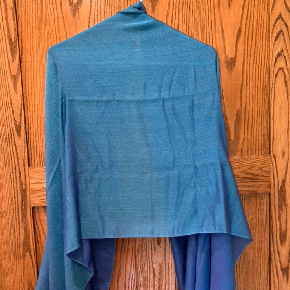 Beautiful soft scarf/wrap